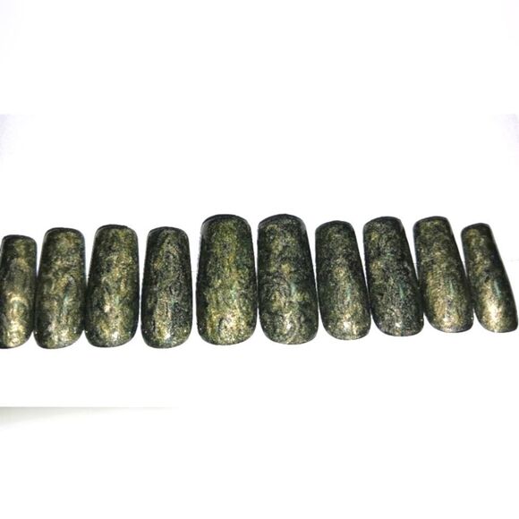 Hand crafted custom 10pc short acrylic press on nails sz small - Picture 4 of 5